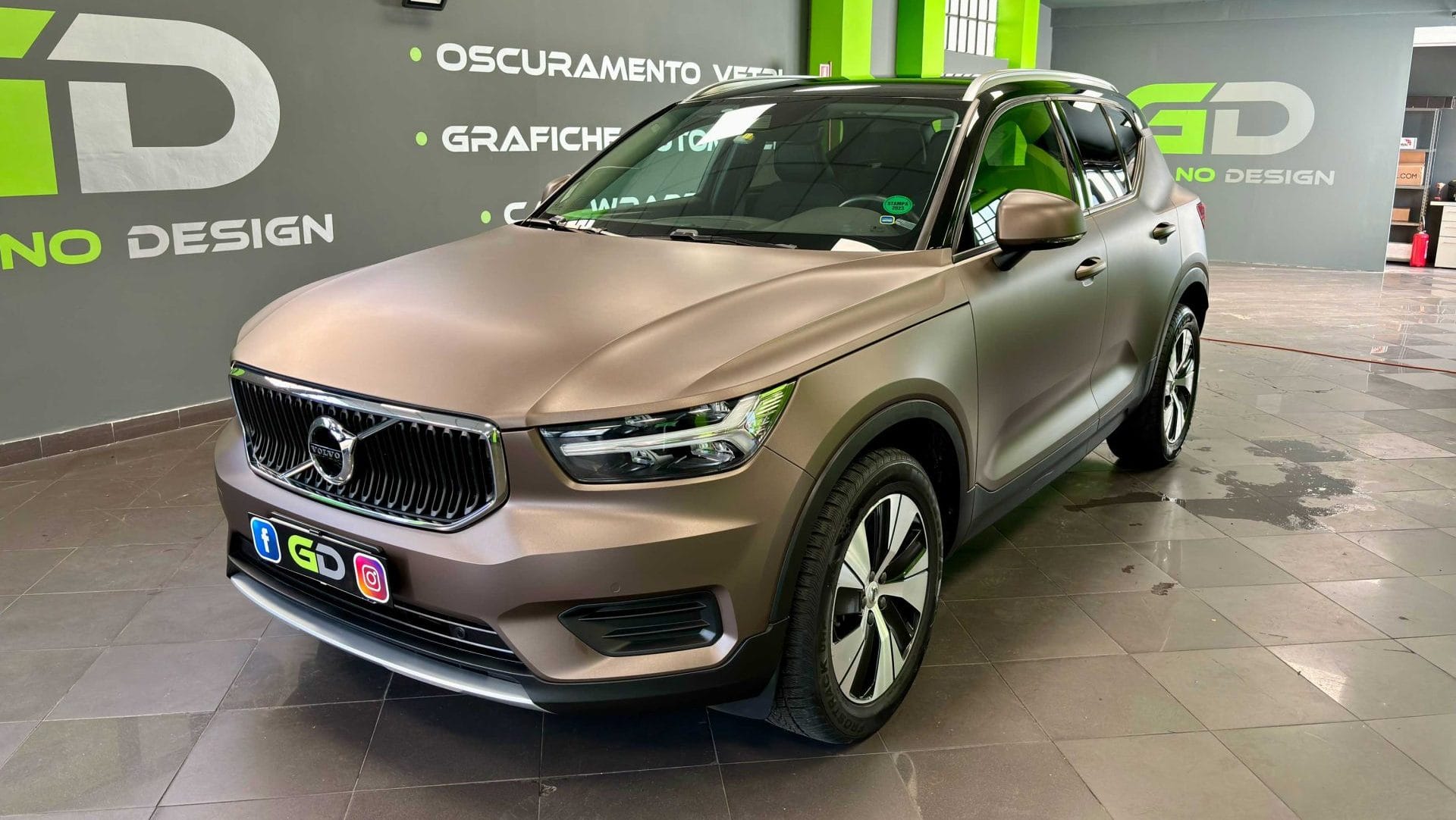 wrapping auto torino Volvo XC-40